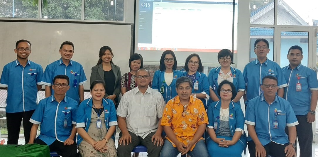 Dalam Menggenjot Akreditasi Jurnal Elektronik, Universitas Efarina Undang Tim RJI Korda Sumatera Utara
