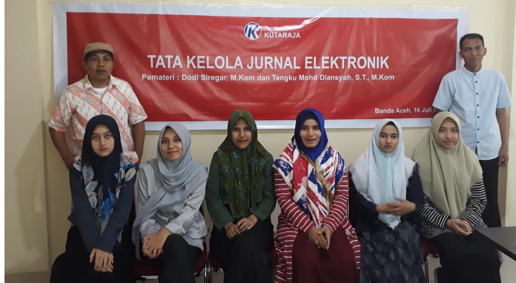 Dosen Universitas Harapan Medan Berikan Workshop Tata Kelola Jurnal Elektronik di Politeknik Kutaraja