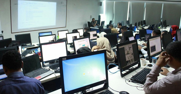 Download Materi Pelatihan Oracle Academy di UPH Medan